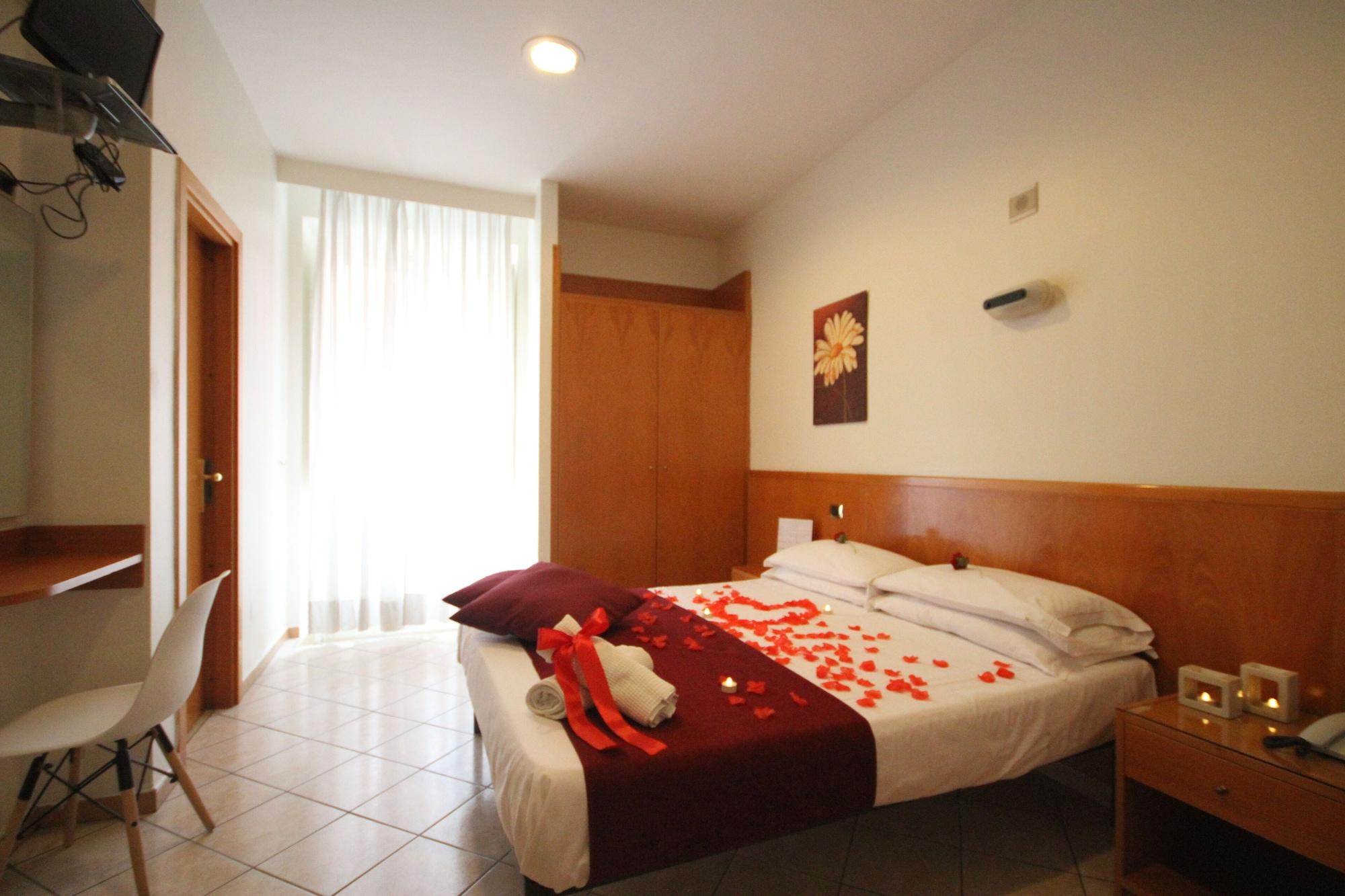 Zara Hotel